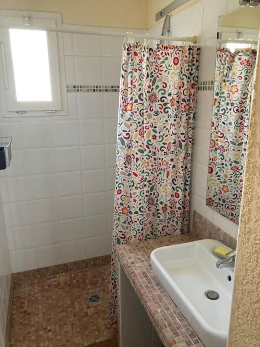 Appartement Marius Le Grau-du-Roi Bagian luar foto
